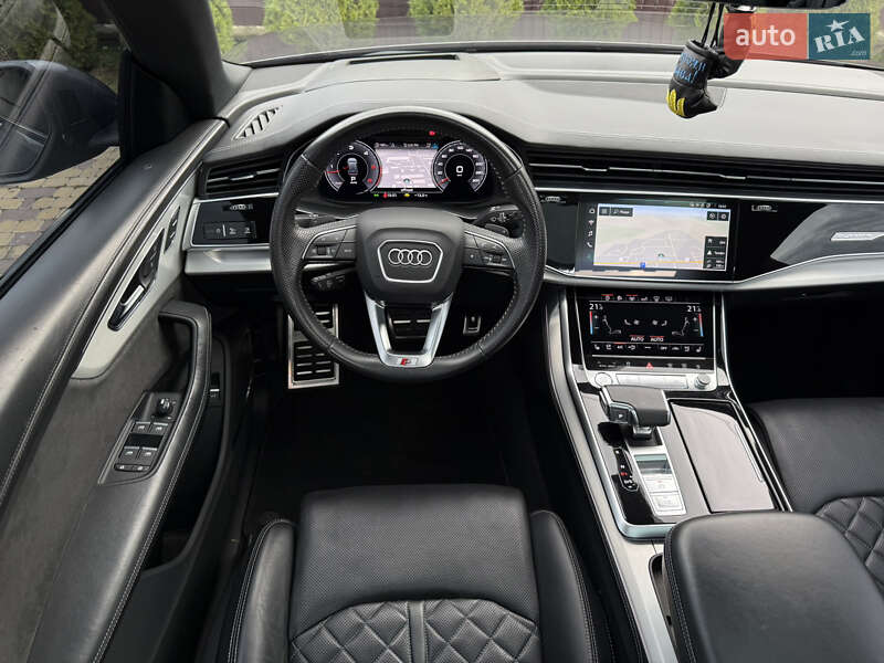 Внедорожник / Кроссовер Audi Q8 2020 в Тернополе