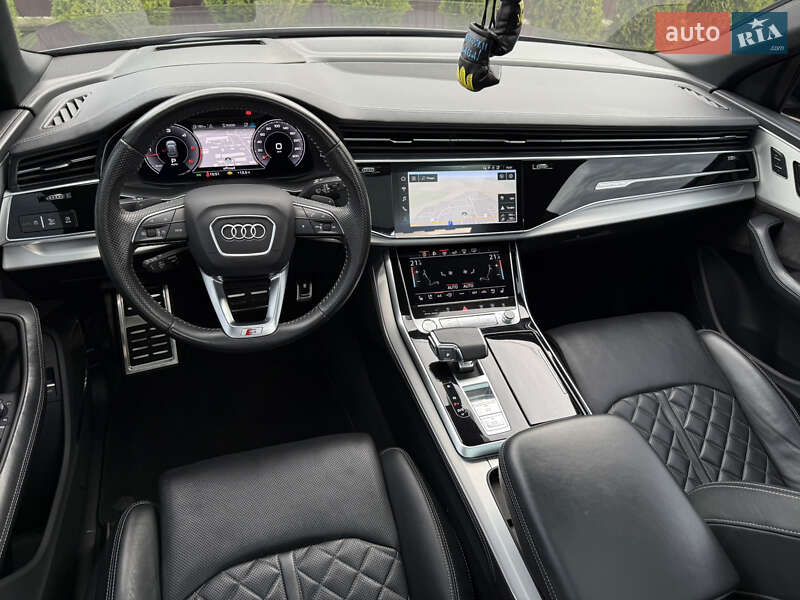 Внедорожник / Кроссовер Audi Q8 2020 в Тернополе