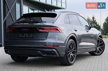 Внедорожник / Кроссовер Audi Q8 2020 в 