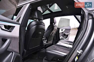 Внедорожник / Кроссовер Audi Q8 2020 в 