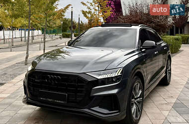 Позашляховик / Кросовер Audi Q8 2019 в Києві