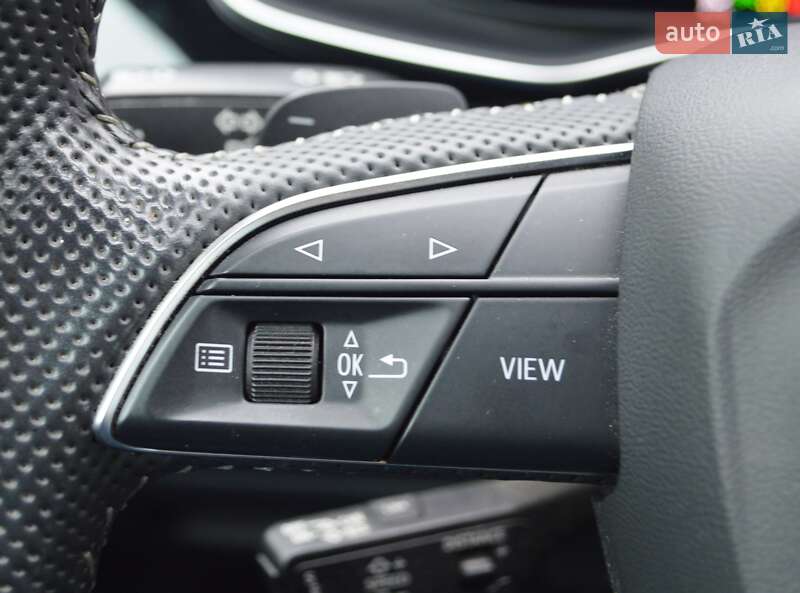 Позашляховик / Кросовер Audi Q8 2019 в Одесі