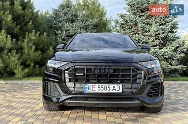 Внедорожник / Кроссовер Audi Q8 2020 в 