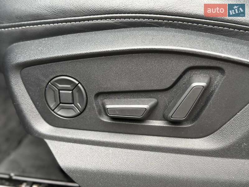 Позашляховик / Кросовер Audi Q8 2018 в Одесі фото 24 Позашляховик / Кросовер Audi Q8 2018 в Одесі