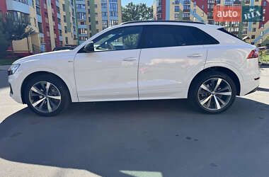 Внедорожник / Кроссовер Audi Q8 2019 в 