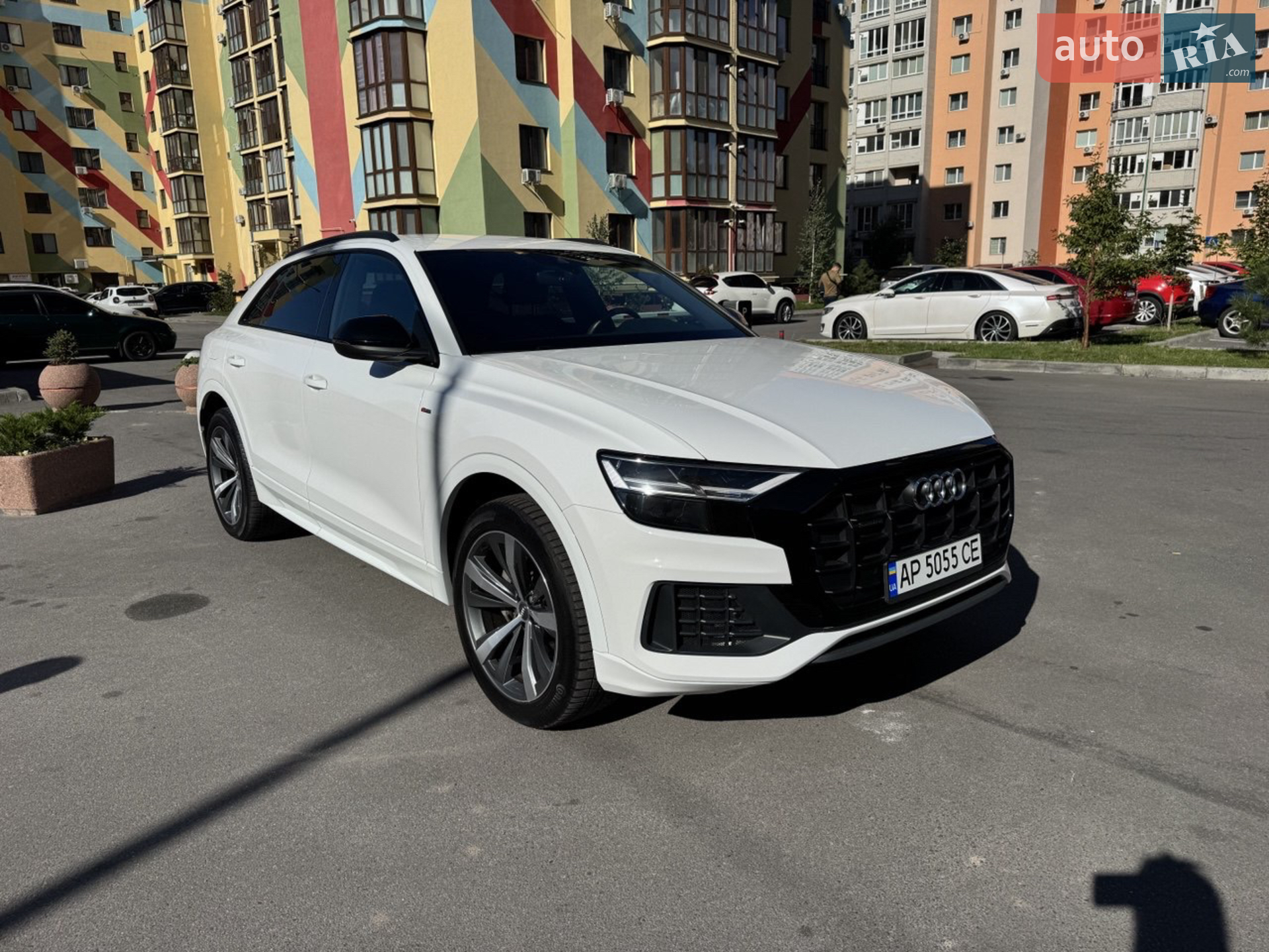 2019 Audi Q8 - мініатюра 2