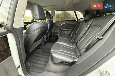 Внедорожник / Кроссовер Audi Q8 2020 в 