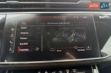 Внедорожник / Кроссовер Audi Q8 2020 в 