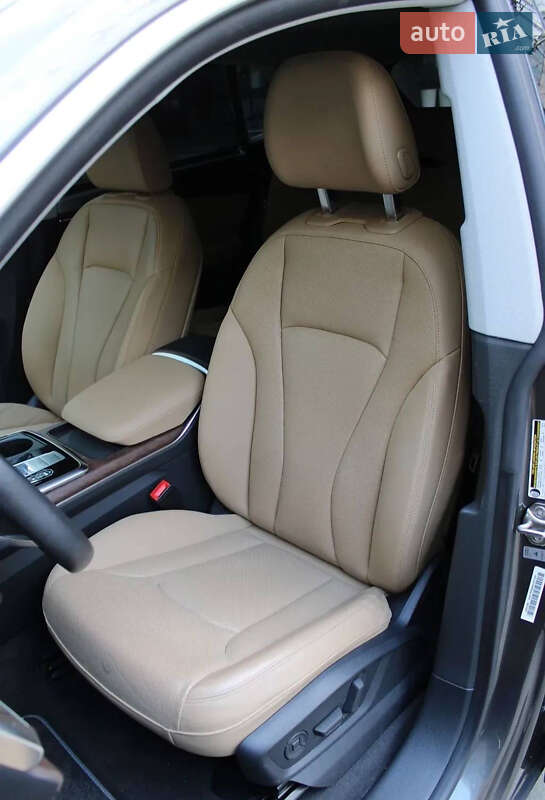 Позашляховик / Кросовер Audi Q8 2019 в Одесі фото 4 Позашляховик / Кросовер Audi Q8 2019 в Одесі
