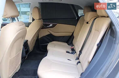 Внедорожник / Кроссовер Audi Q8 2019 в 