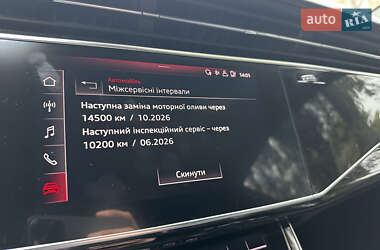 Позашляховик / Кросовер Audi Q8 2019 в 