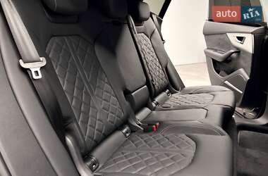 Внедорожник / Кроссовер Audi Q8 2025 в 