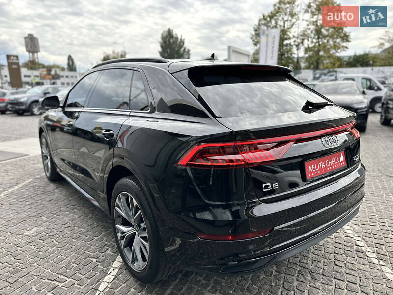 Внедорожник / Кроссовер Audi Q8 2021 в Днепре