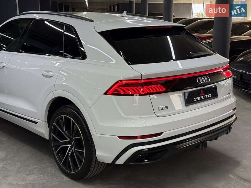 Позашляховик / Кросовер Audi Q8 2018 в Одесі фото 12 Позашляховик / Кросовер Audi Q8 2018 в Одесі