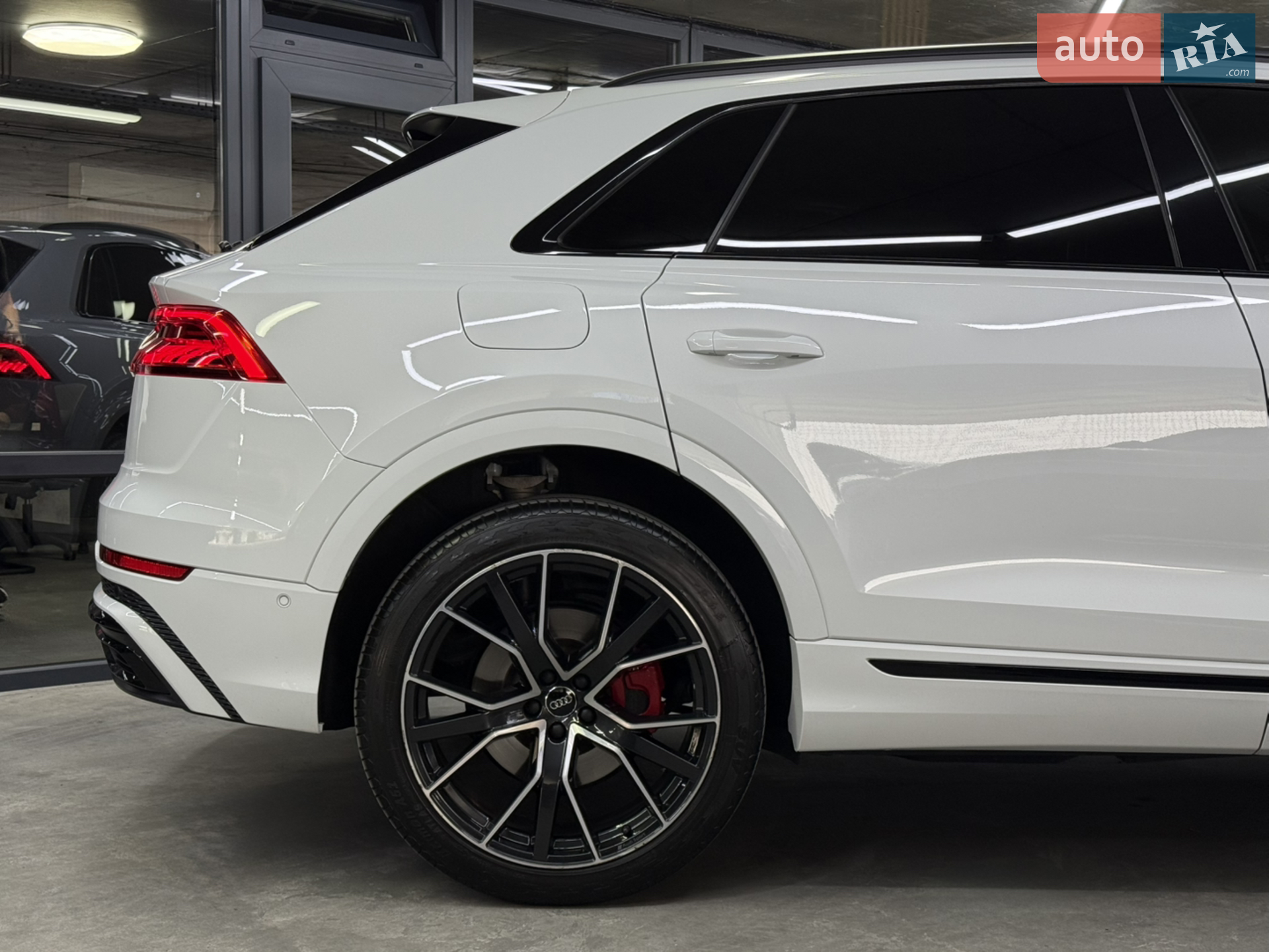2018 Audi Q8 - мініатюра 18