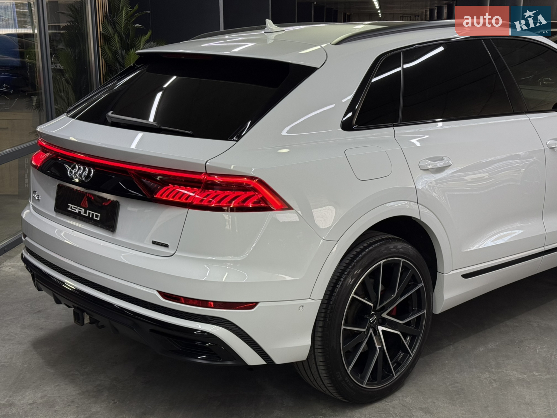 2018 Audi Q8 - мініатюра 16