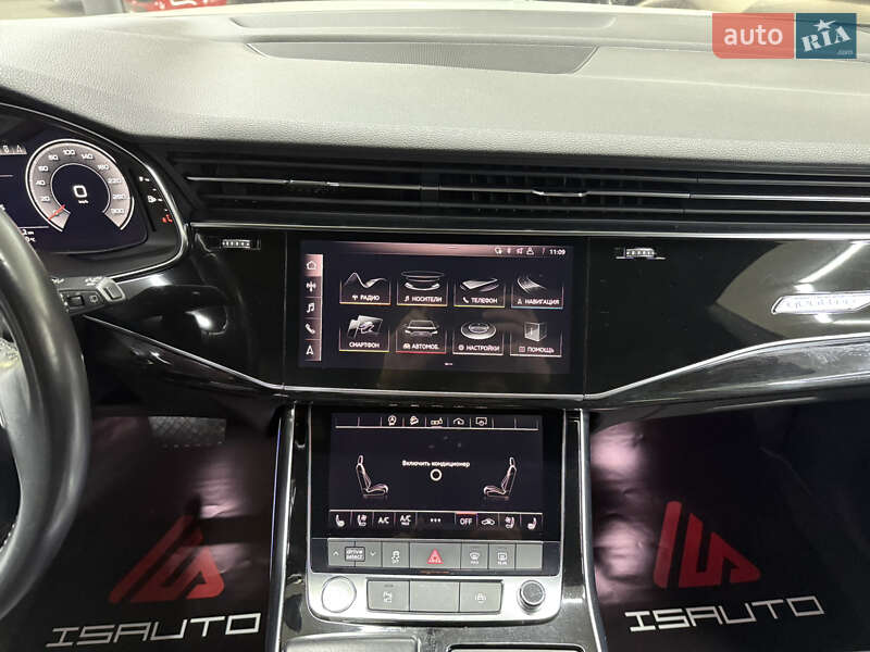 Позашляховик / Кросовер Audi Q8 2018 в Одесі фото 26 Позашляховик / Кросовер Audi Q8 2018 в Одесі