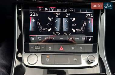 Позашляховик / Кросовер Audi Q8 2019 в 