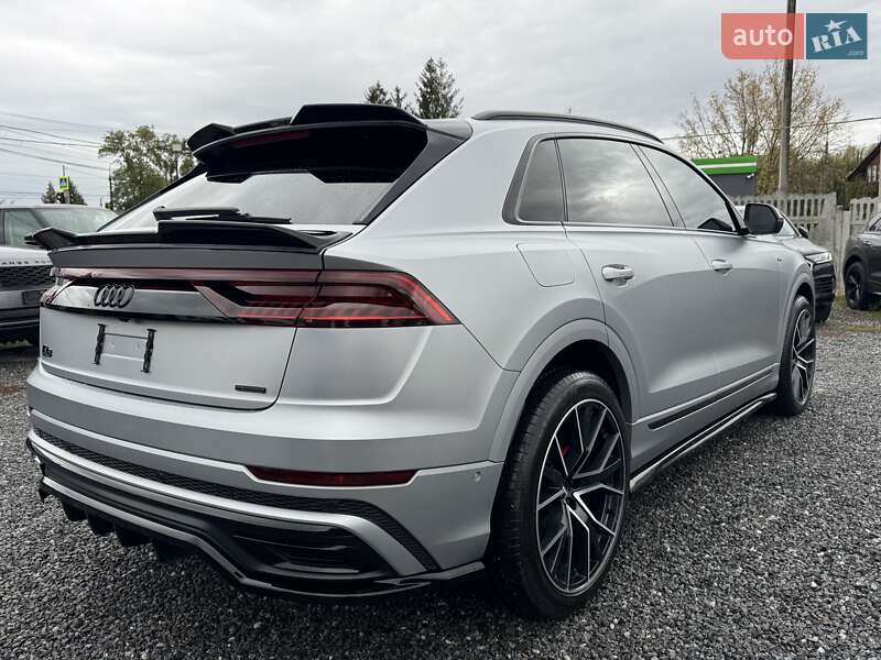 Внедорожник / Кроссовер Audi Q8 2019 в Тернополе