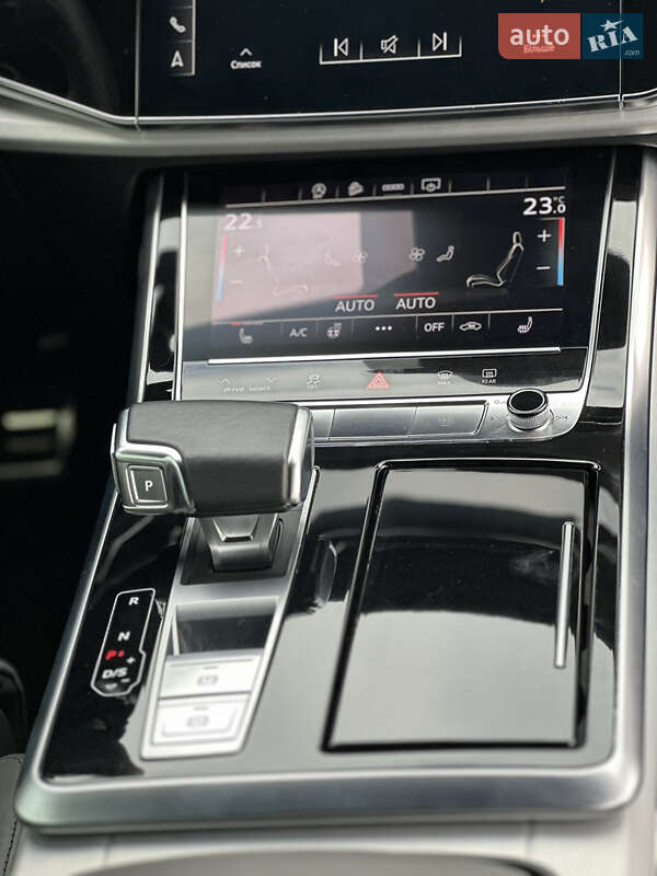 Позашляховик / Кросовер Audi Q8 2020 в Києві фото 35 Позашляховик / Кросовер Audi Q8 2020 в Києві