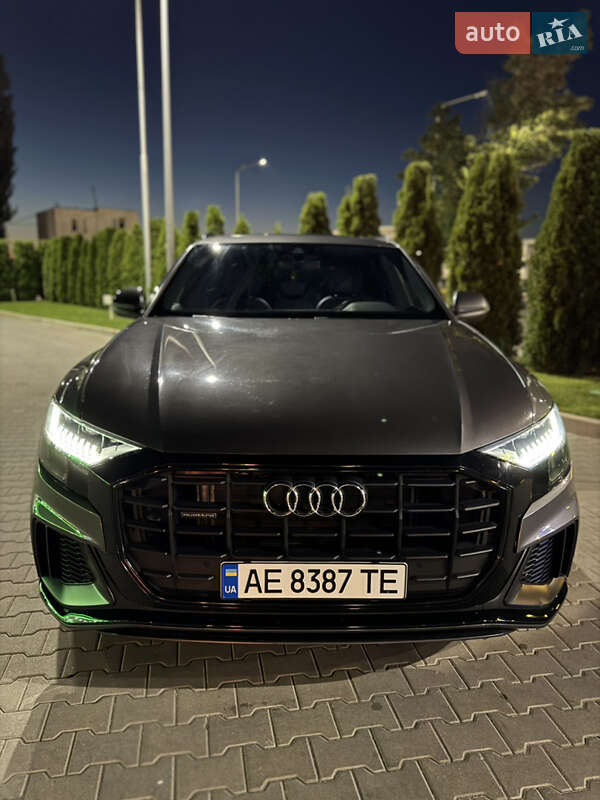 Позашляховик / Кросовер Audi Q8 2018 в Києві фото 4 Позашляховик / Кросовер Audi Q8 2018 в Києві