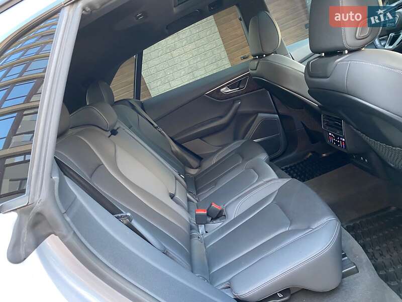 Внедорожник / Кроссовер Audi Q8 2020 в Ивано-Франковске фото 94 Внедорожник / Кроссовер Audi Q8 2020 в Ивано-Франковске