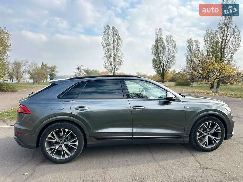 Внедорожник / Кроссовер Audi Q8 2021 в Каменском фото 7 Внедорожник / Кроссовер Audi Q8 2021 в Каменском