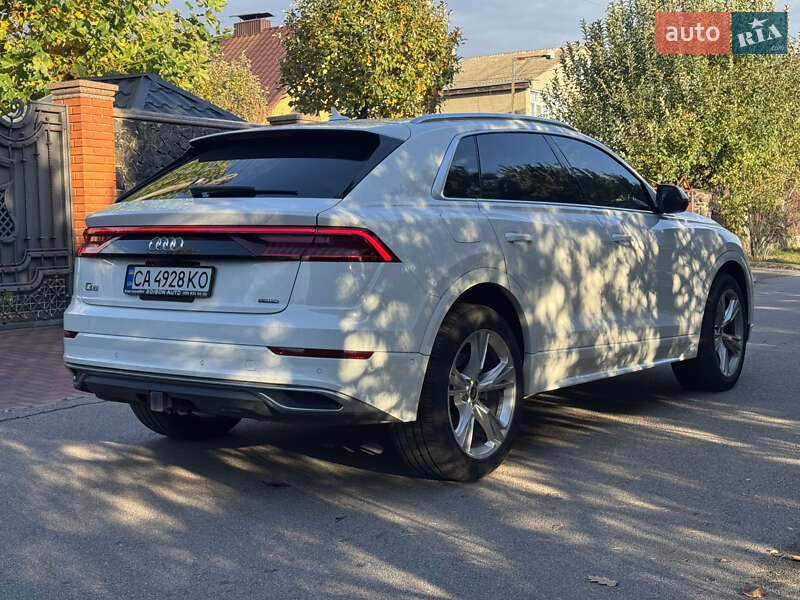 Позашляховик / Кросовер Audi Q8 2021 в Києві фото 13 Позашляховик / Кросовер Audi Q8 2021 в Києві