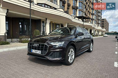 Внедорожник / Кроссовер Audi Q8 2021 в Киеве