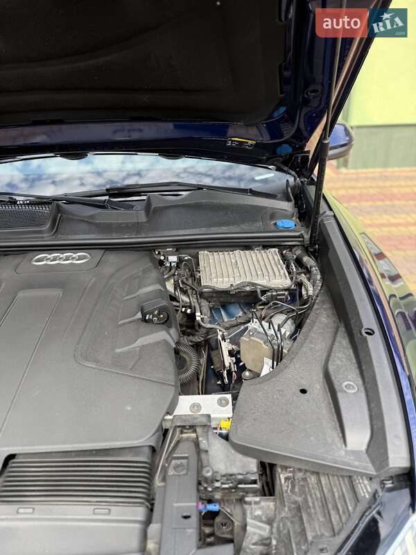 Внедорожник / Кроссовер Audi Q8 2019 в Виноградове фото 13 Внедорожник / Кроссовер Audi Q8 2019 в Виноградове
