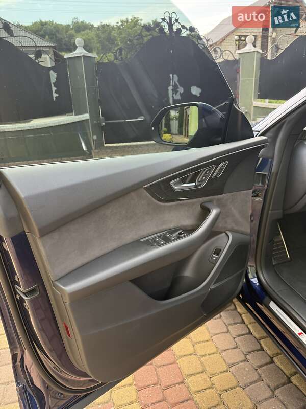 Внедорожник / Кроссовер Audi Q8 2019 в Виноградове фото 40 Внедорожник / Кроссовер Audi Q8 2019 в Виноградове