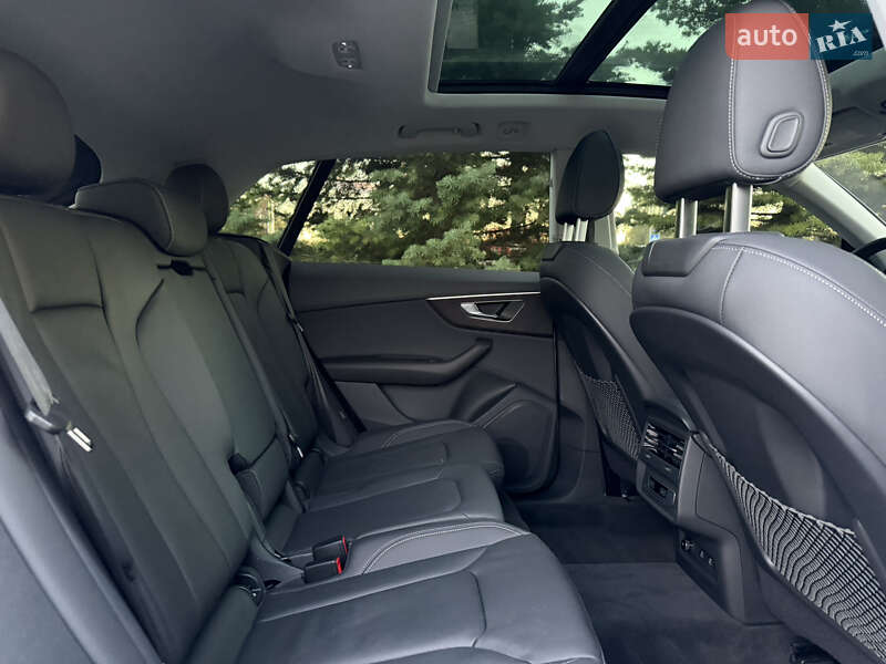 Позашляховик / Кросовер Audi Q8 2023 в Одесі