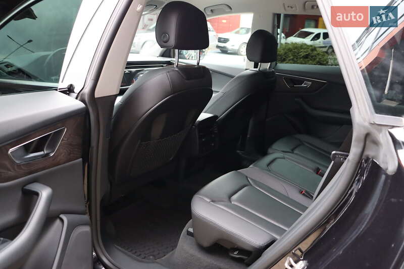 Внедорожник / Кроссовер Audi Q8 2018 в Львове