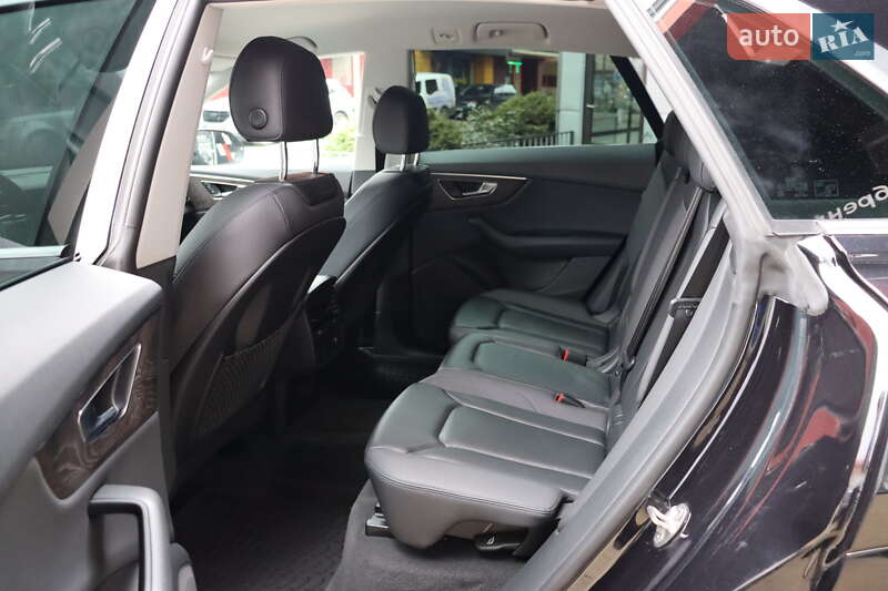 Внедорожник / Кроссовер Audi Q8 2018 в Львове