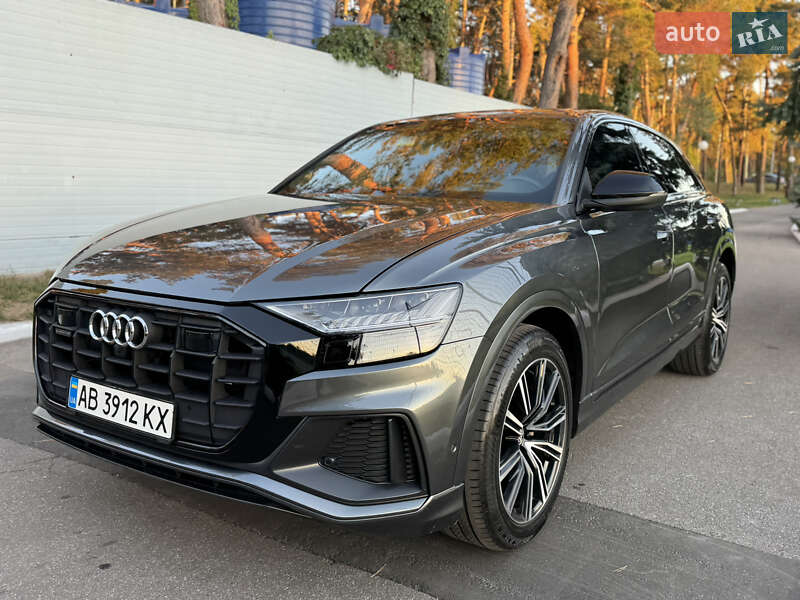 Позашляховик / Кросовер Audi Q8 2021 в Києві