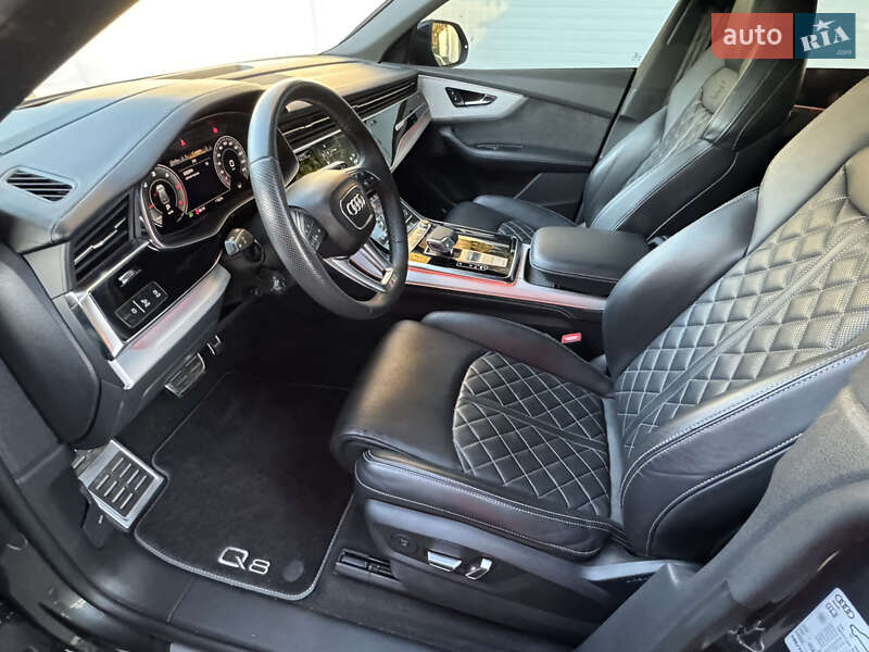 Позашляховик / Кросовер Audi Q8 2021 в Києві