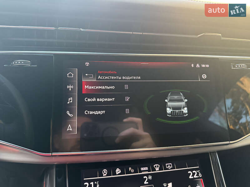 Позашляховик / Кросовер Audi Q8 2021 в Києві