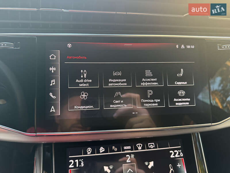 Позашляховик / Кросовер Audi Q8 2021 в Києві