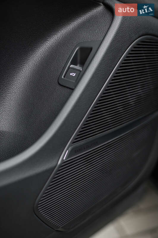 Внедорожник / Кроссовер Audi Q8 2019 в Львове фото 32 Внедорожник / Кроссовер Audi Q8 2019 в Львове