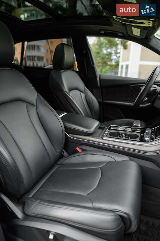 Внедорожник / Кроссовер Audi Q8 2019 в Львове фото 47 Внедорожник / Кроссовер Audi Q8 2019 в Львове