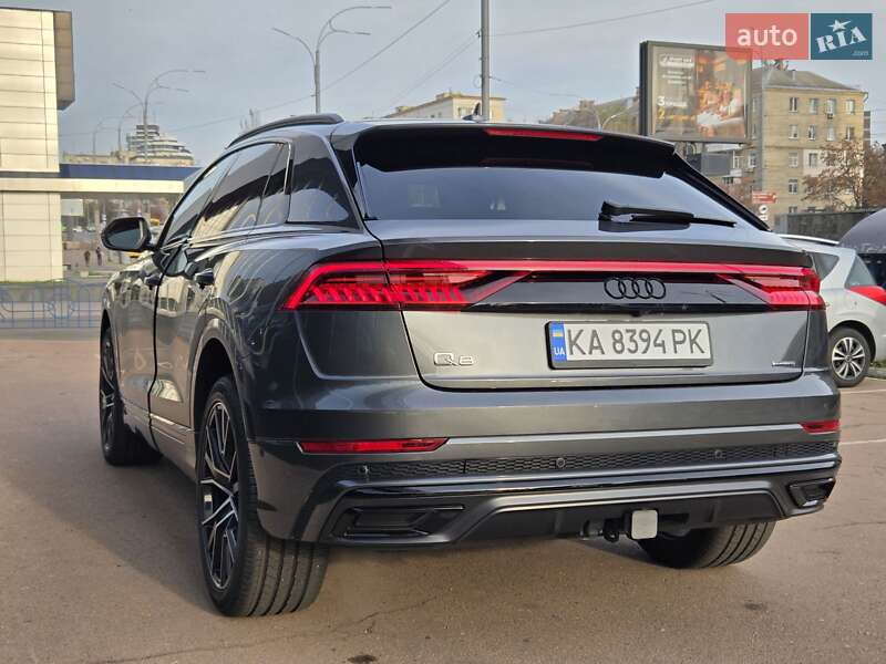 Внедорожник / Кроссовер Audi Q8 2020 в Киеве