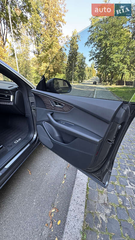 Внедорожник / Кроссовер Audi Q8 2018 в Киеве фото 22 Внедорожник / Кроссовер Audi Q8 2018 в Киеве