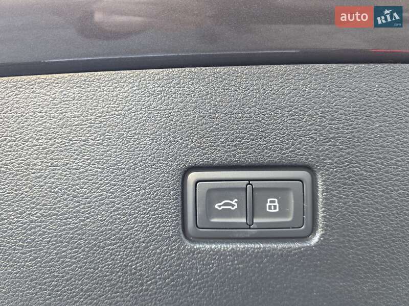 Внедорожник / Кроссовер Audi Q8 2019 в Киеве фото 16 Внедорожник / Кроссовер Audi Q8 2019 в Киеве