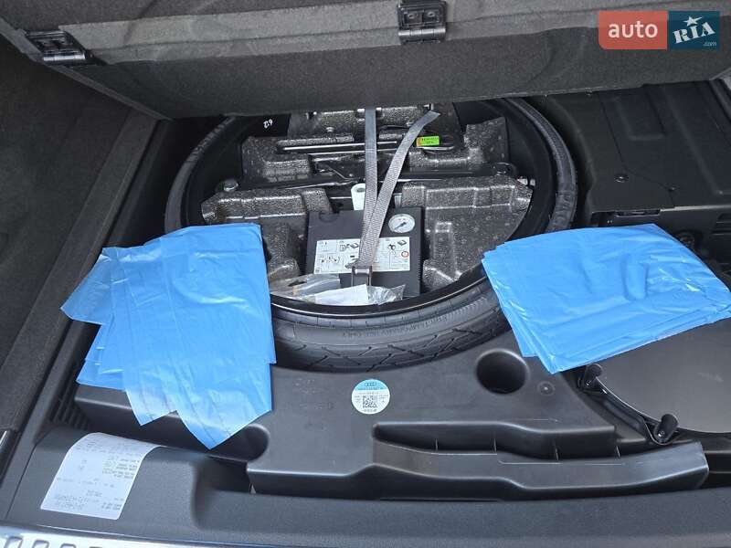 Внедорожник / Кроссовер Audi Q8 2019 в Киеве фото 34 Внедорожник / Кроссовер Audi Q8 2019 в Киеве
