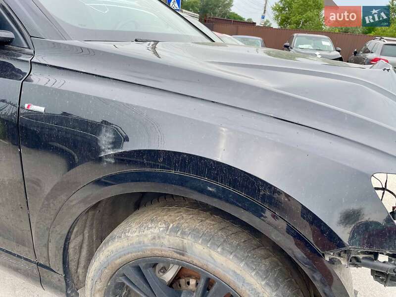 Внедорожник / Кроссовер Audi Q8 2018 в Киеве