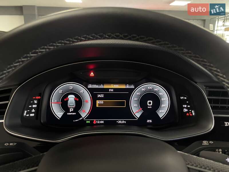 Позашляховик / Кросовер Audi Q8 2024 в Львові