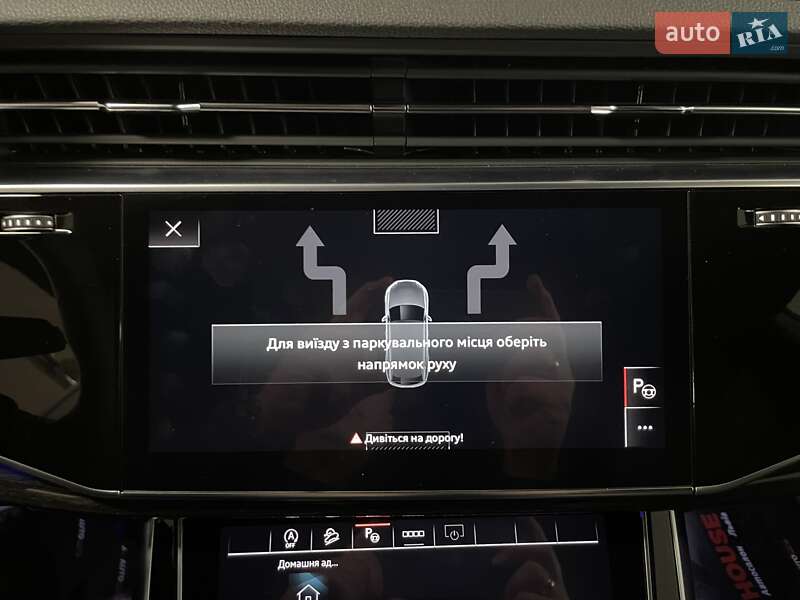 Позашляховик / Кросовер Audi Q8 2024 в Львові