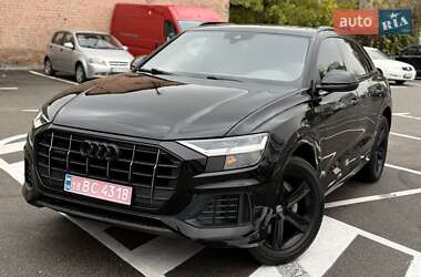 Внедорожник / Кроссовер Audi Q8 2019 в Киеве