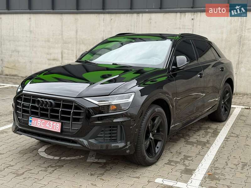 Позашляховик / Кросовер Audi Q8 2019 в Києві фото 11 Позашляховик / Кросовер Audi Q8 2019 в Києві