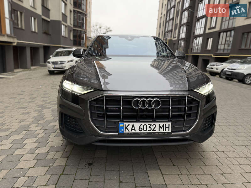 Внедорожник / Кроссовер Audi Q8 2022 в Ивано-Франковске